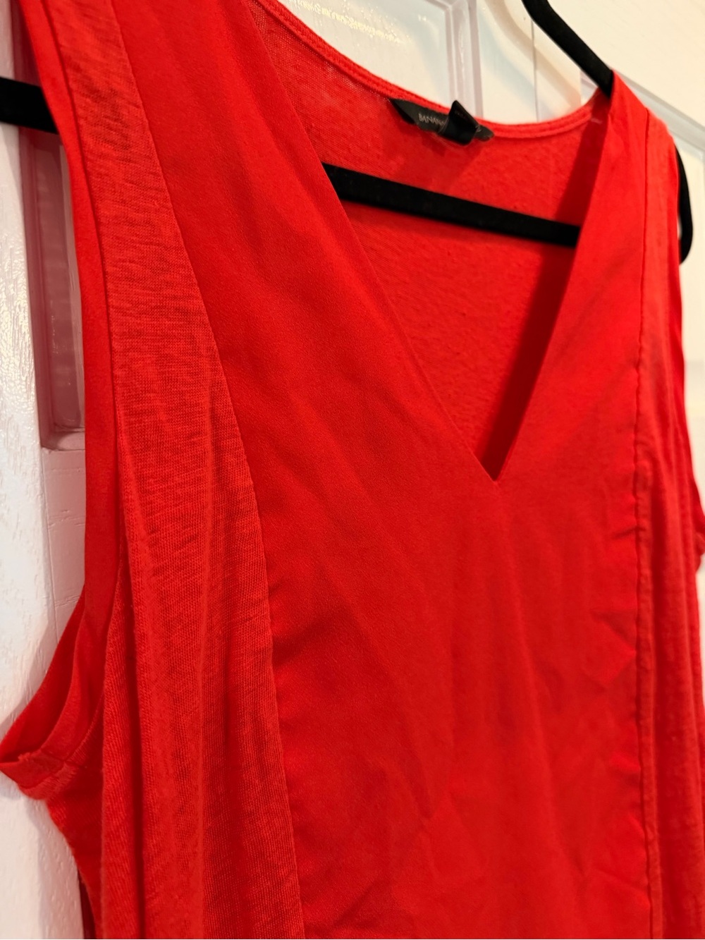Banana Republic Fire Red / Orange V-Neck Sleeveless Tank Cotton Knit - Picture 2 of 11